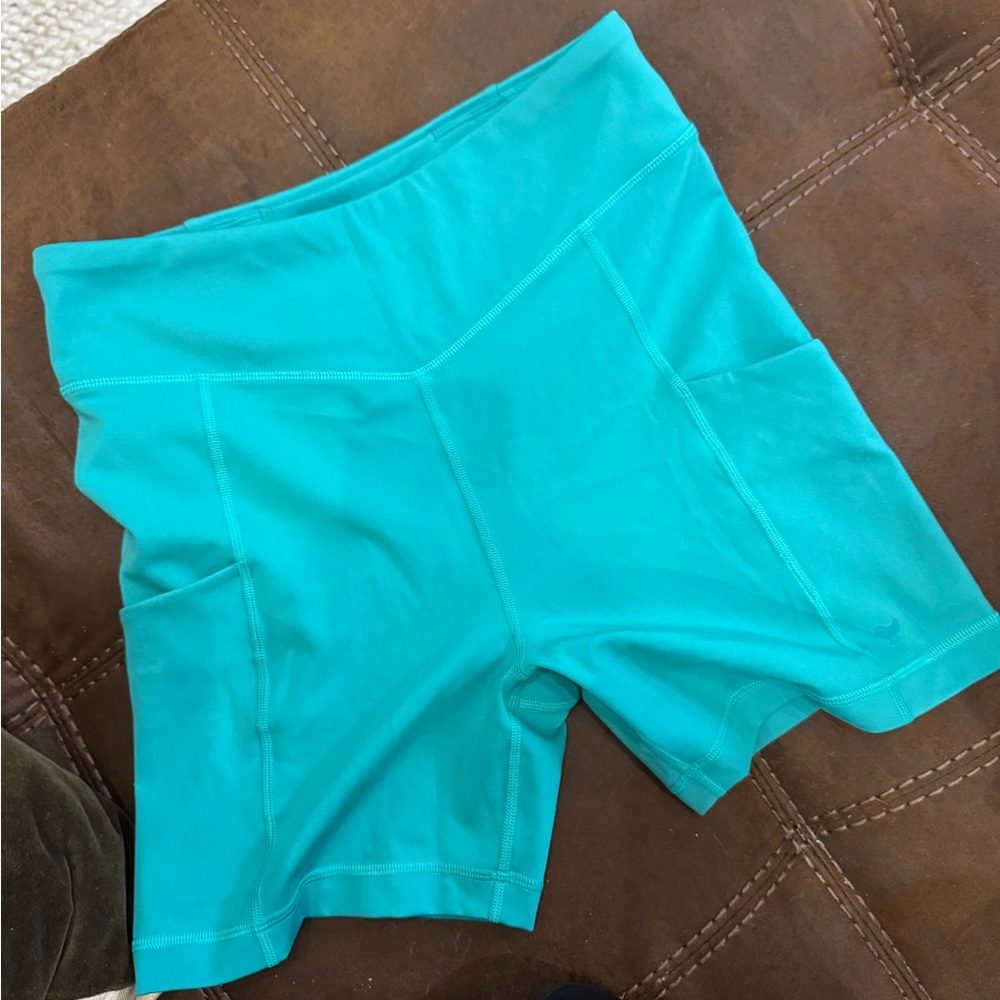 Bad Birdie Range Short